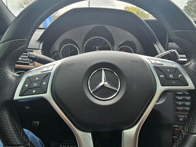 Used 2013 Mercedes-Benz E 550 4MATIC Sedan image 16