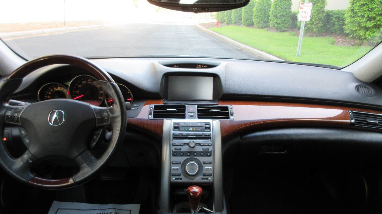 Used 2005 Acura RL AWD/4WD image 27