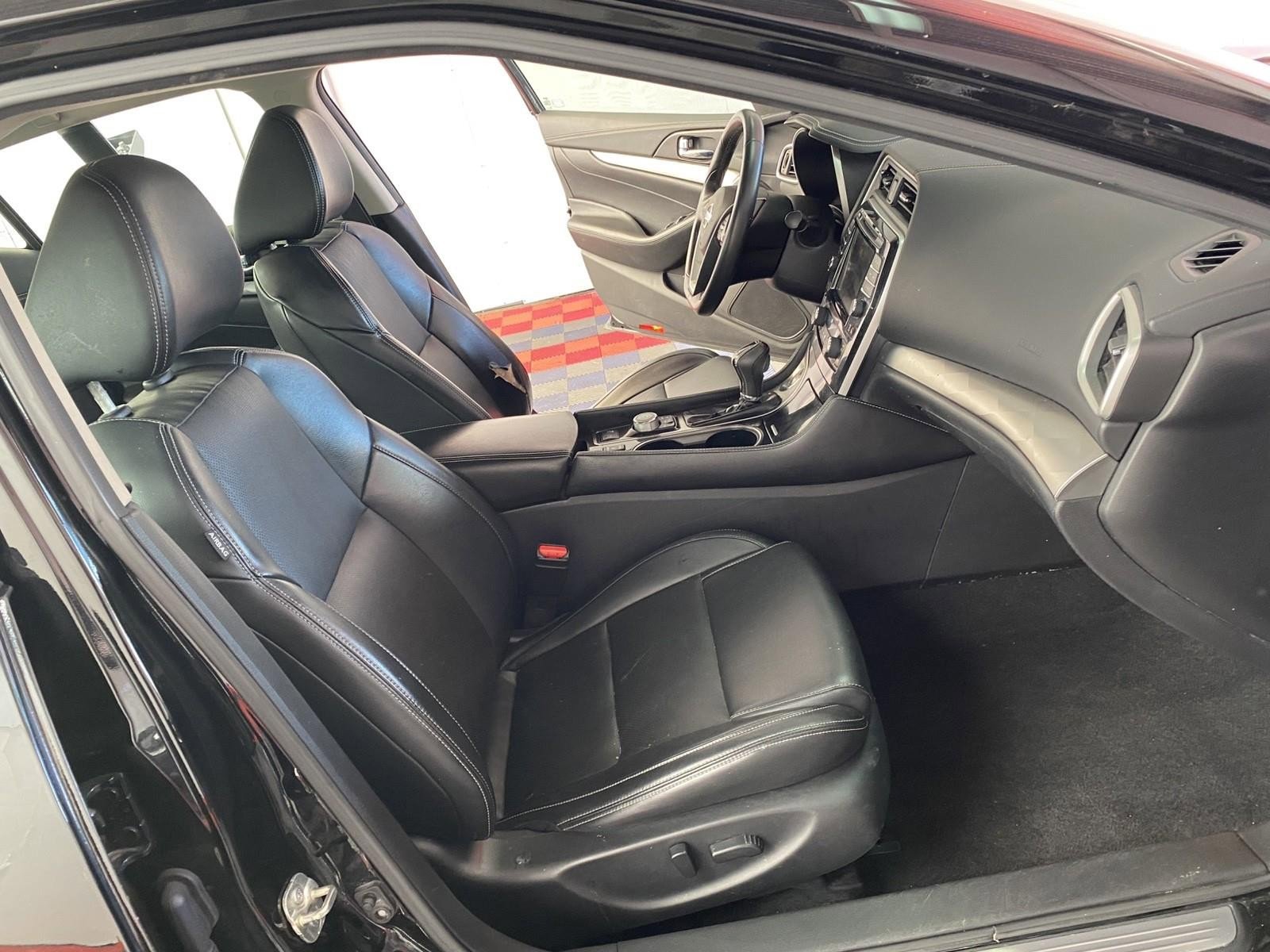 Used 2020 Nissan Maxima 3.5 SV w/ Floor Mat Group FWD image 9