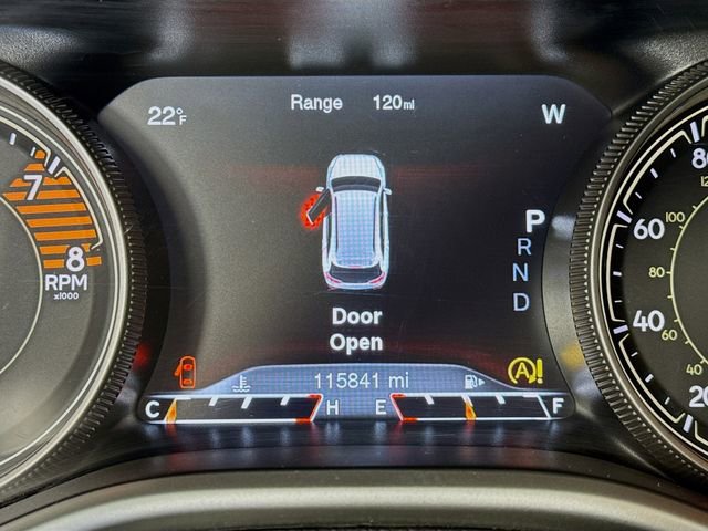 Used 2016 Jeep Cherokee Trailhawk w/ Cold Weather Group image 12