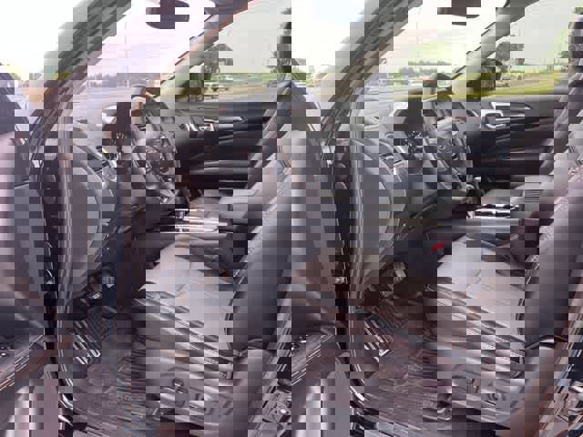 Used 2019 Nissan Pathfinder SL w/ Rock Creek Edition image 3