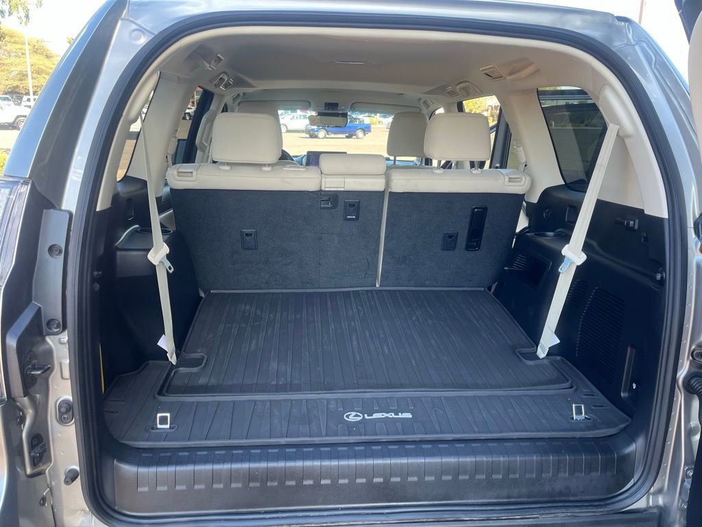 Used 2023 Lexus GX 460 Premium image 13