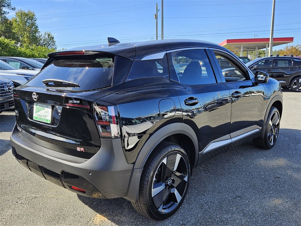 New 2026 Nissan Kicks SR image 10