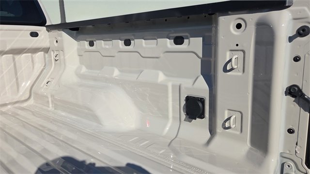 New 2026 GMC Canyon Elevation w/ LPO, Sports Bar Package image 27