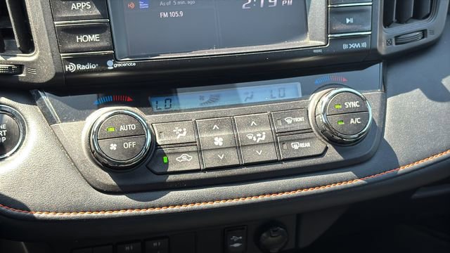 Used 2017 Toyota RAV4 SE AWD/4WD image 16