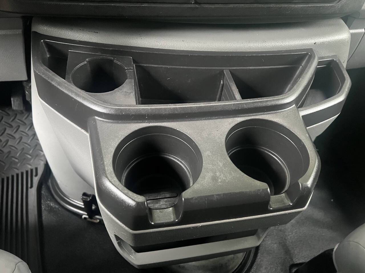 Used 2016 Ford E-350 and Econoline 350 Super Duty w/ Power Windows & Locks Group RWD image 22