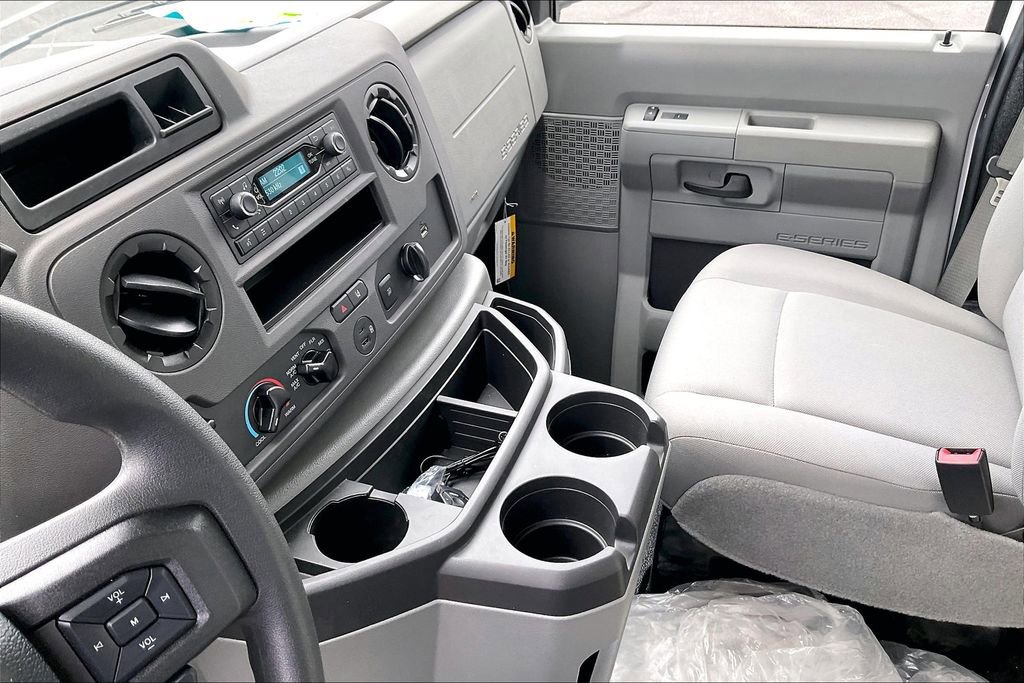 New 2024 Ford E-450 and Econoline 450 Super Duty w/ Driver's Safety Package image 8