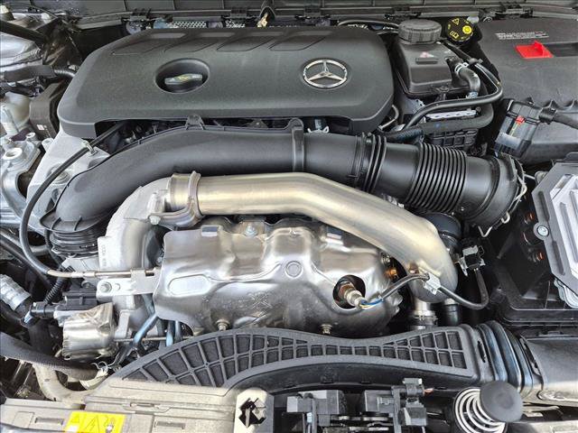 New 2026 Mercedes-Benz GLB 250 image 15