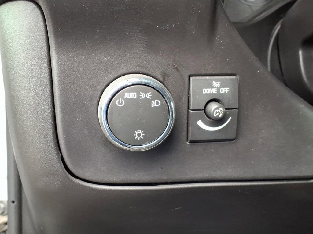 Used 2024 GMC Savana 2500 w/ Driver Convenience Package image 15