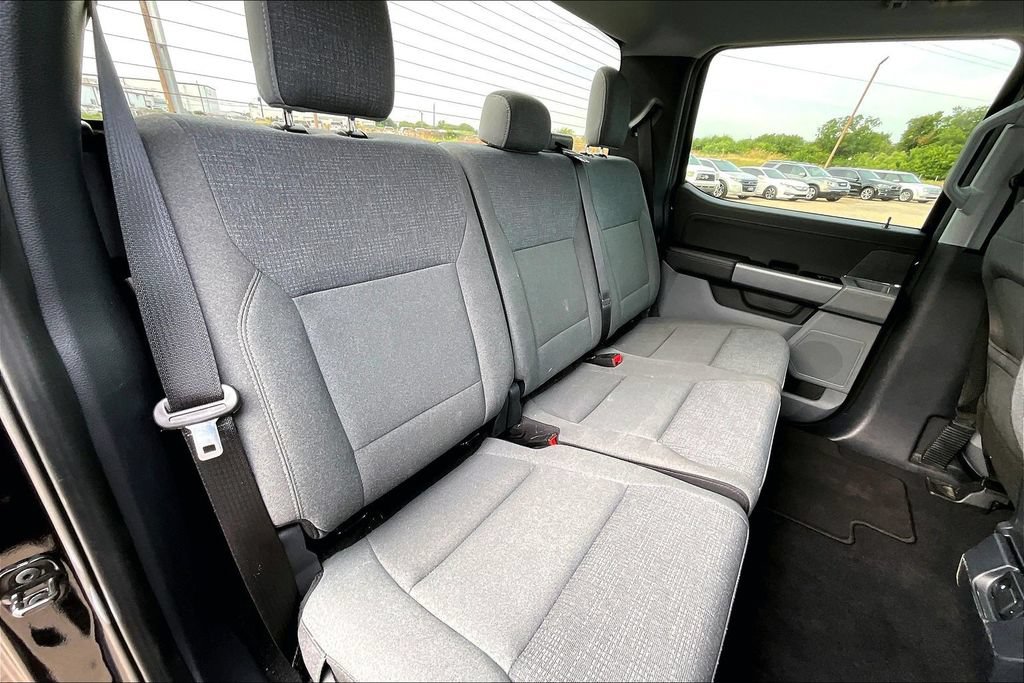 Used 2025 Ford F150 XLT w/ Equipment Group 301A Standard AWD/4WD image 32
