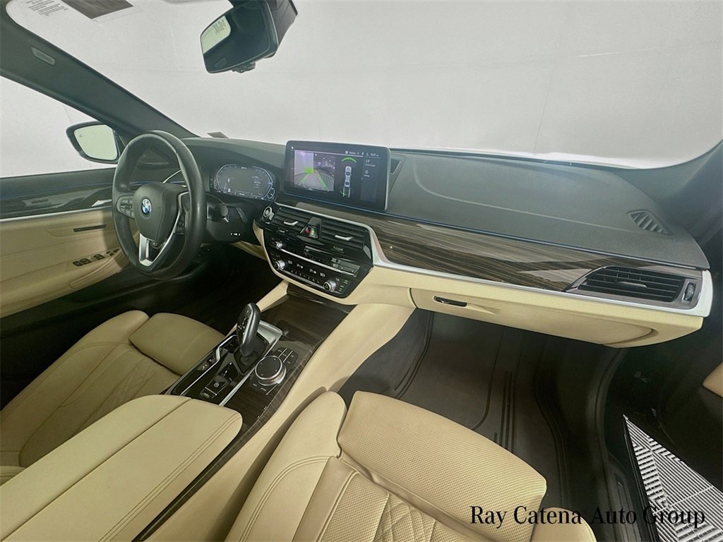 Certified 2023 BMW 530e xDrive w/ Premium Package image 31