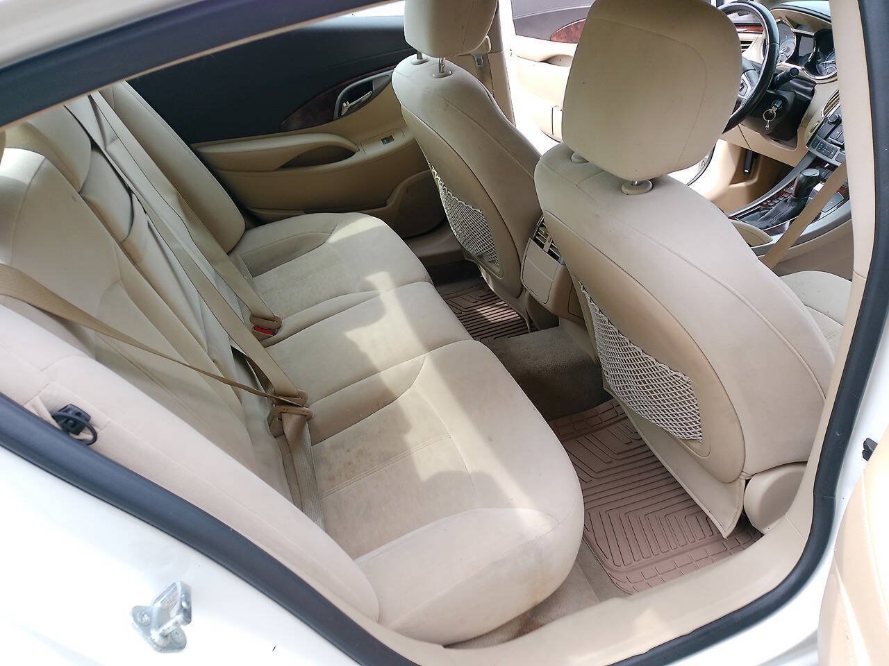 Used 2012 Buick LaCrosse Convenience FWD image 20