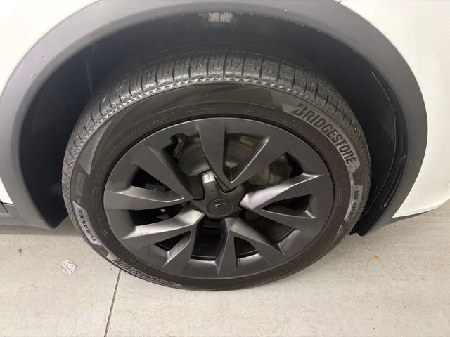 Used 2022 Tesla Model X AWD/4WD image 26