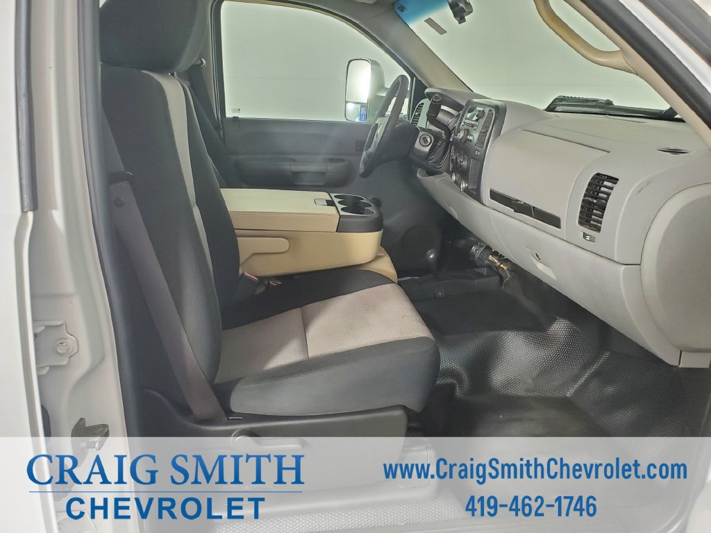 Used 2008 Chevrolet Silverado 2500 W/T AWD/4WD image 12