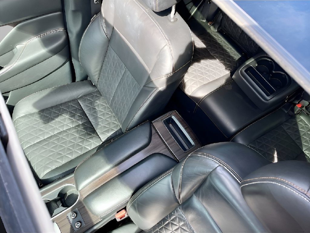 Used 2023 Nissan Murano Platinum w/ Cargo Package FWD image 23