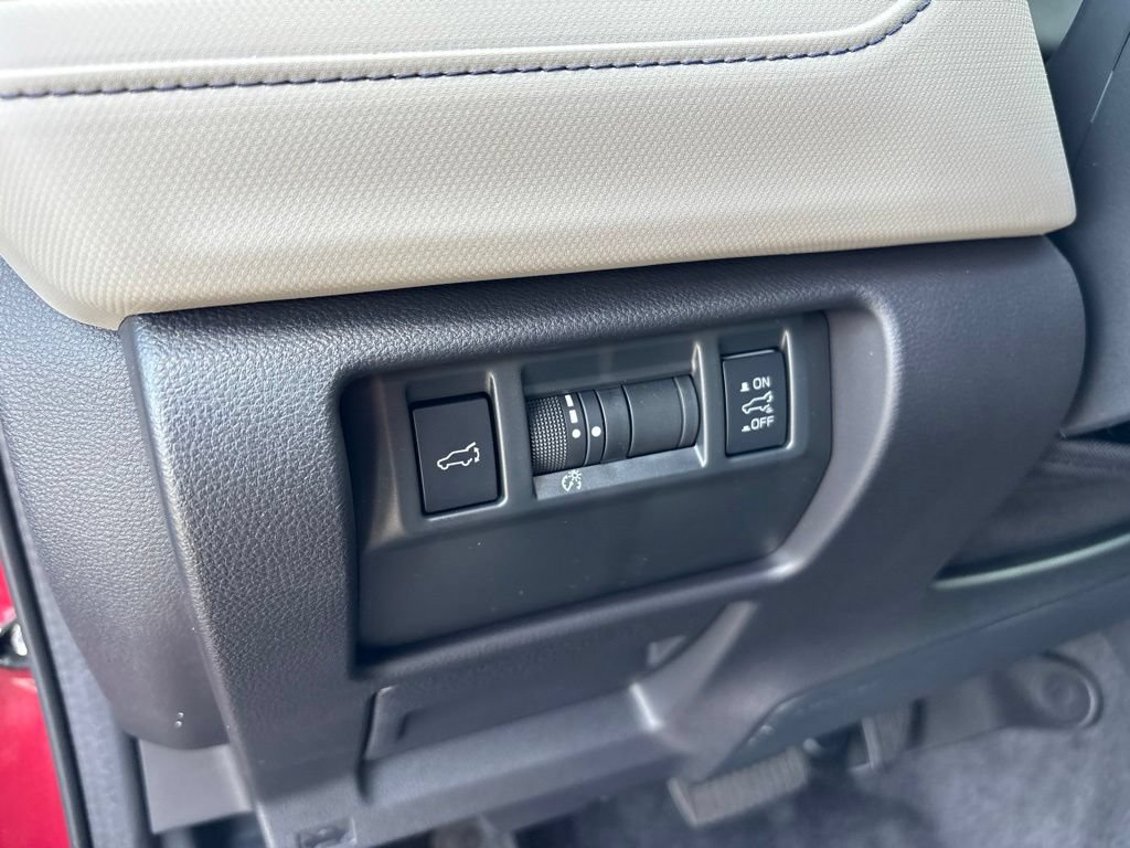 New 2026 Subaru Forester Premium AWD/4WD image 18