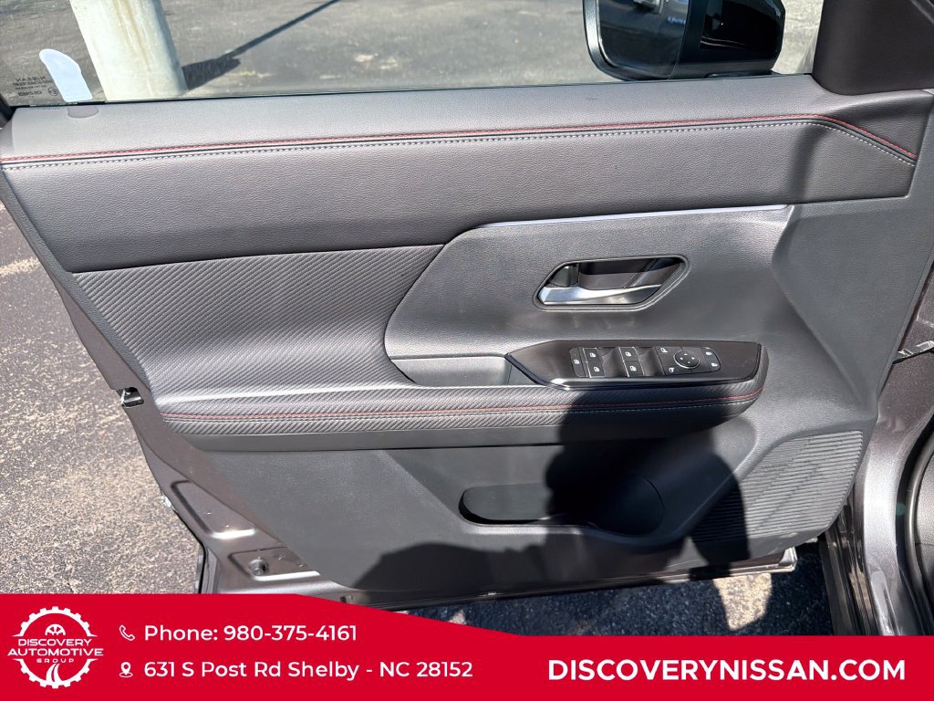 Certified 2026 Nissan Kicks SR w/ Cold Weather Package FWD image 10