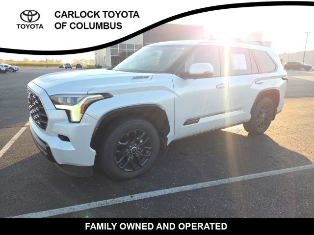 Used 2023 Toyota Sequoia Platinum AWD/4WD image 4