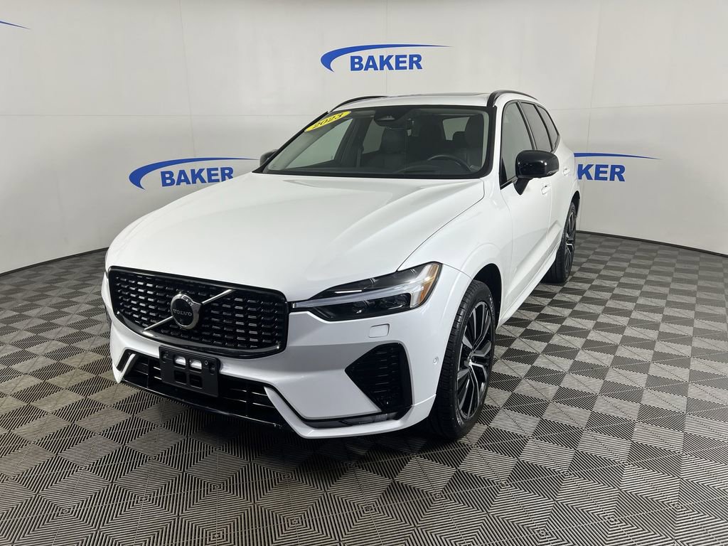 Used 2023 Volvo XC60 B6 Ultimate AWD/4WD image 5