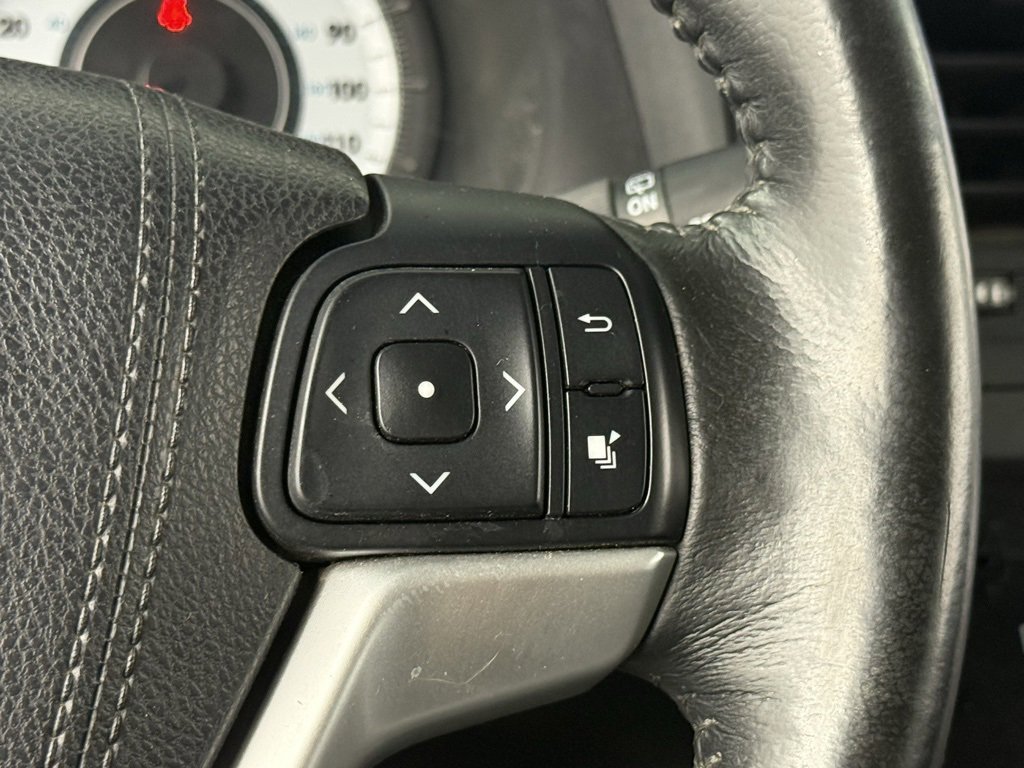 Used 2015 Toyota Sienna SE Premium image 22
