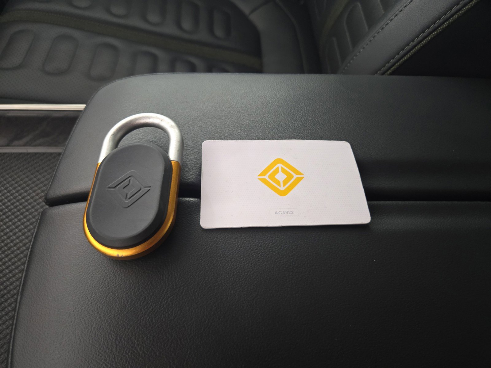 Used 2022 Rivian R1T Launch Edition image 29