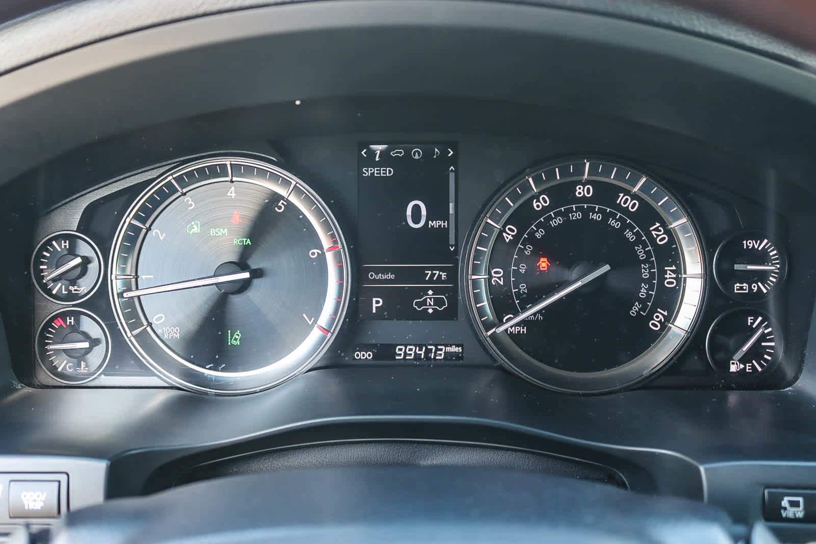 Used 2018 Lexus LX 570 4WD image 22