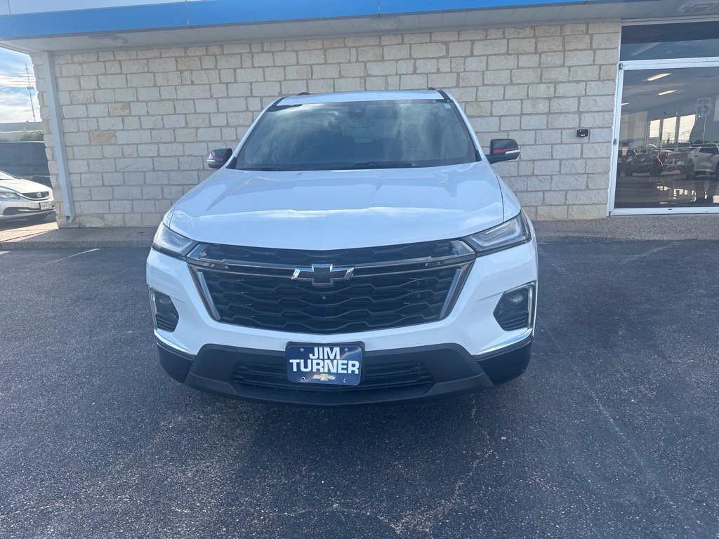 Used 2023 Chevrolet Traverse Premier w/ Redline Edition FWD image 2