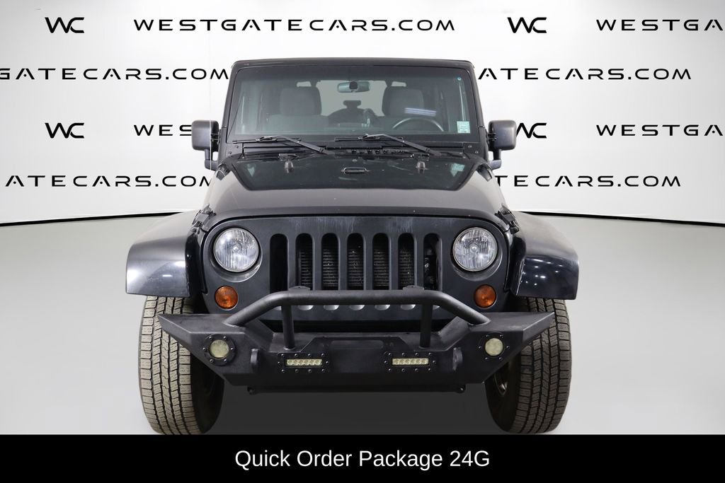 Used 2012 Jeep Wrangler Unlimited Sahara w/ Connectivity Group AWD/4WD image 2