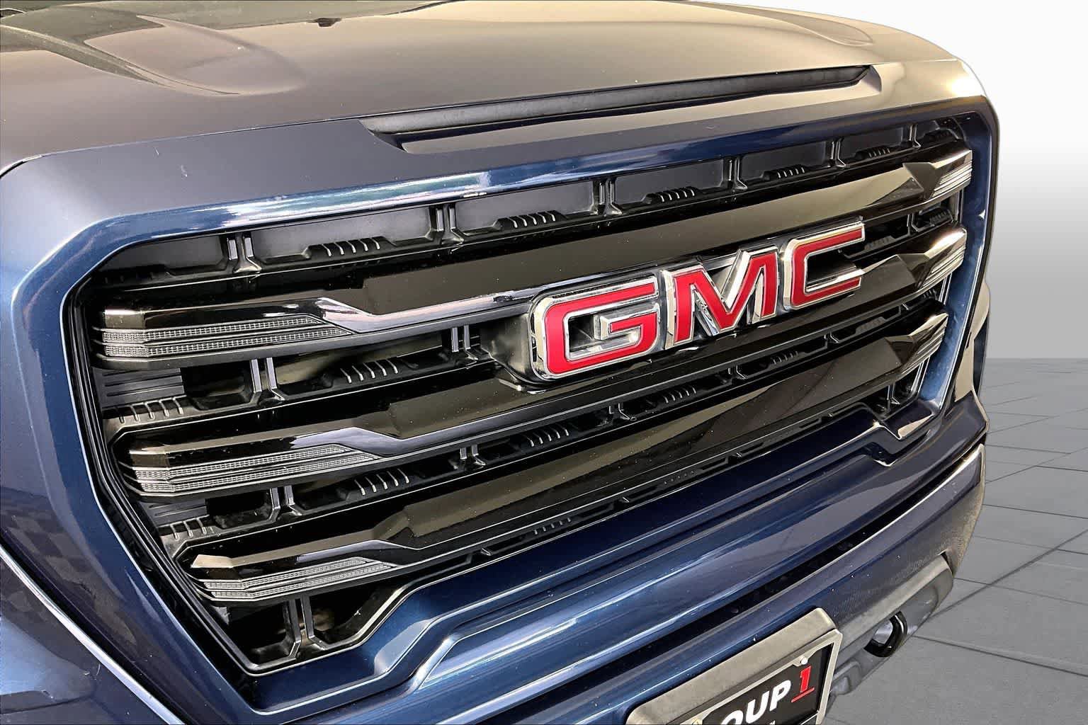 Used 2020 GMC Sierra 1500 Elevation w/ Elevation Value Package AWD/4WD image 26