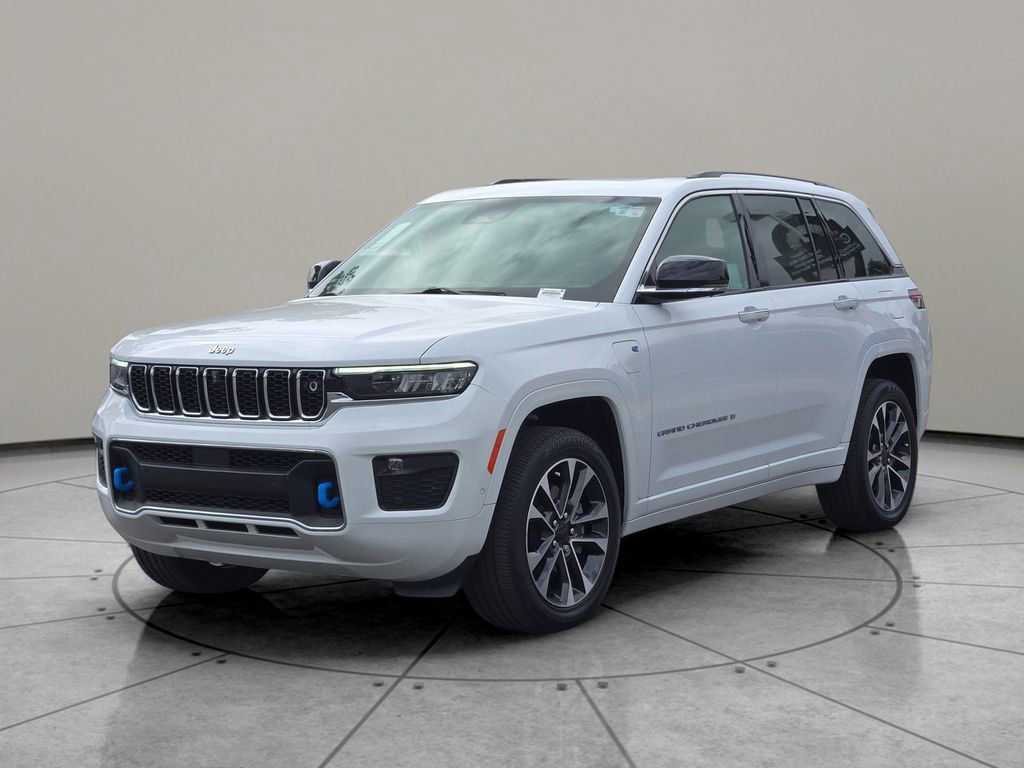 Used 2022 Jeep Grand Cherokee Overland w/ Advanced Protech Group III image 7