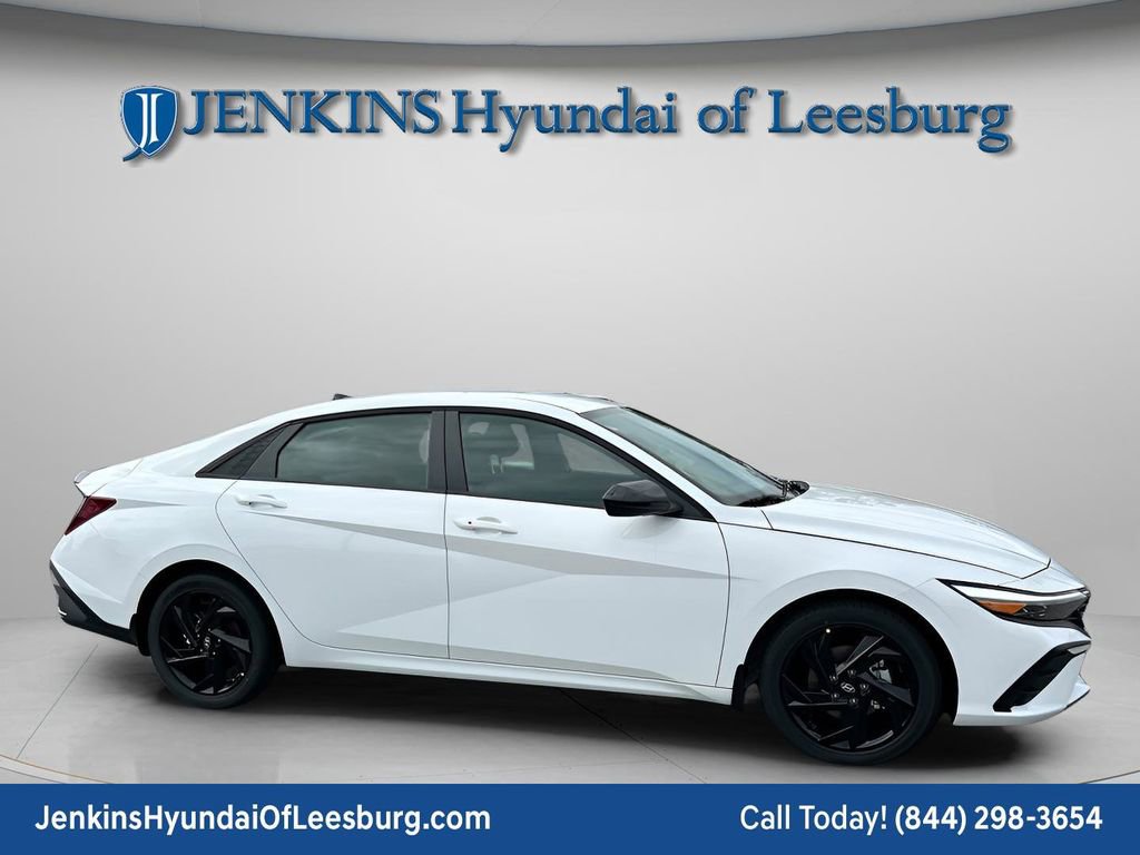 New 2026 Hyundai Elantra Sport FWD image 2