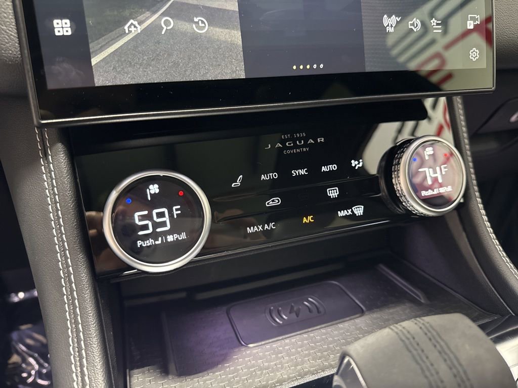 Used 2025 Jaguar F-PACE R-Dynamic S image 18