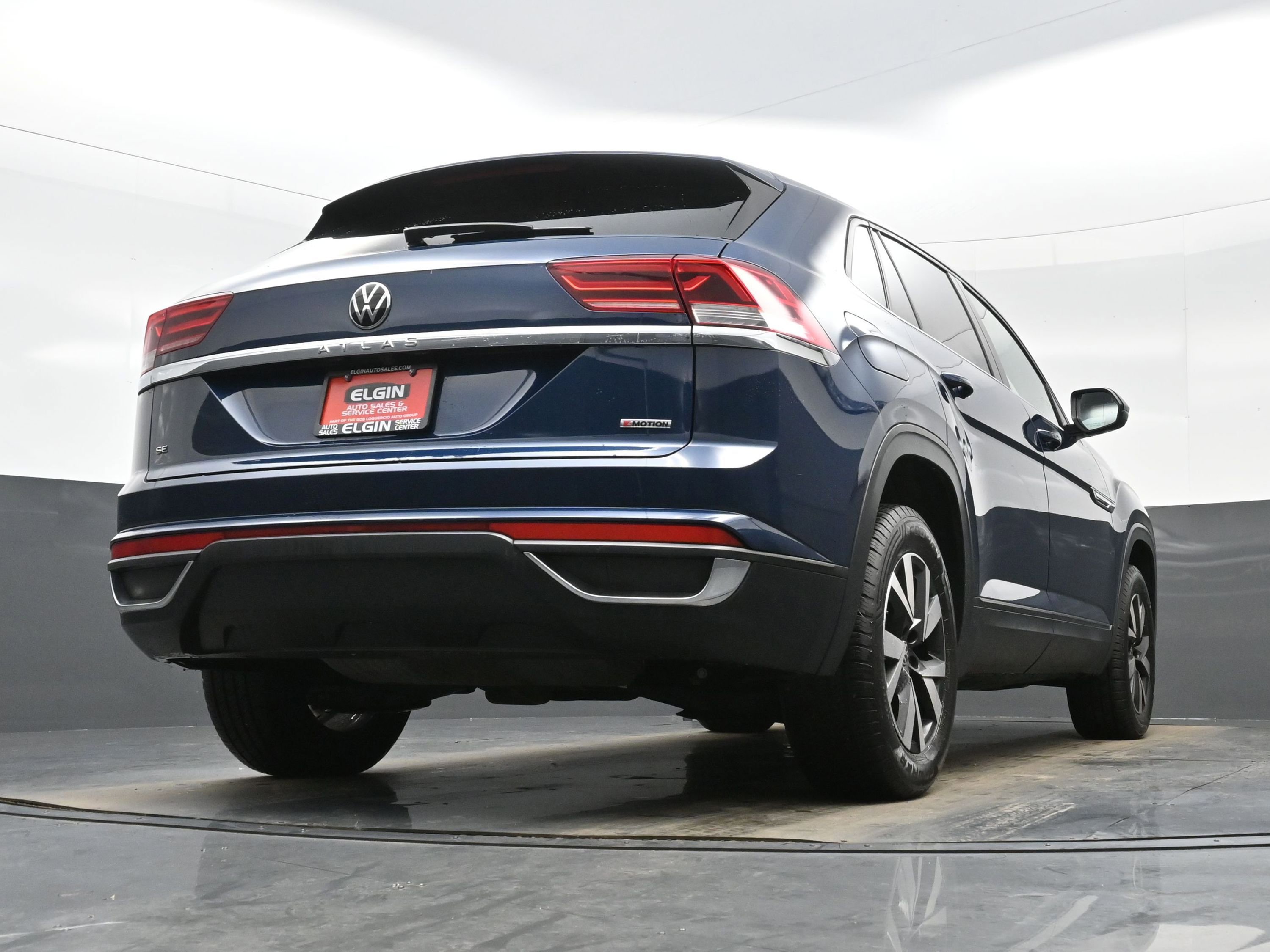 Used 2020 Volkswagen Atlas Cross Sport SE image 31