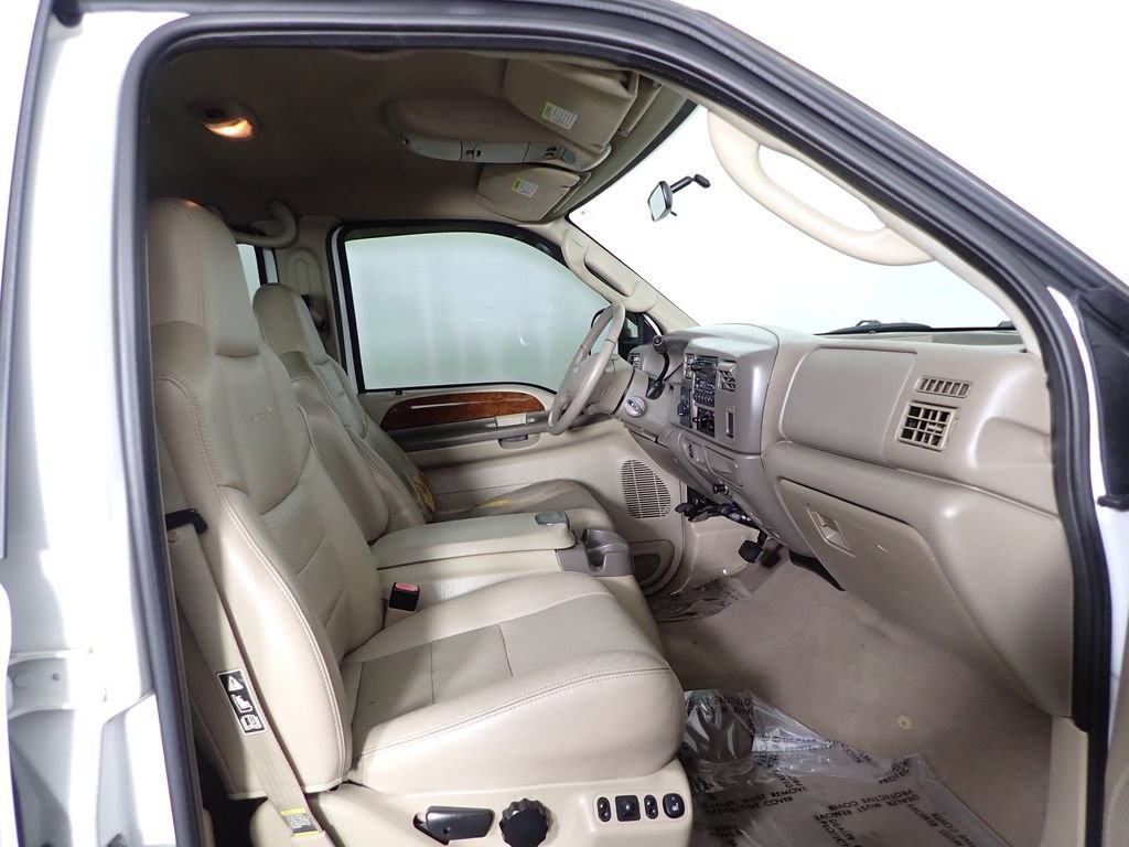 Used 2003 Ford F250 XL AWD/4WD image 29