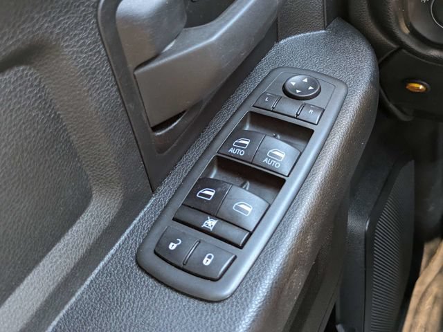 Used 2022 RAM 3500 Tradesman AWD/4WD image 23