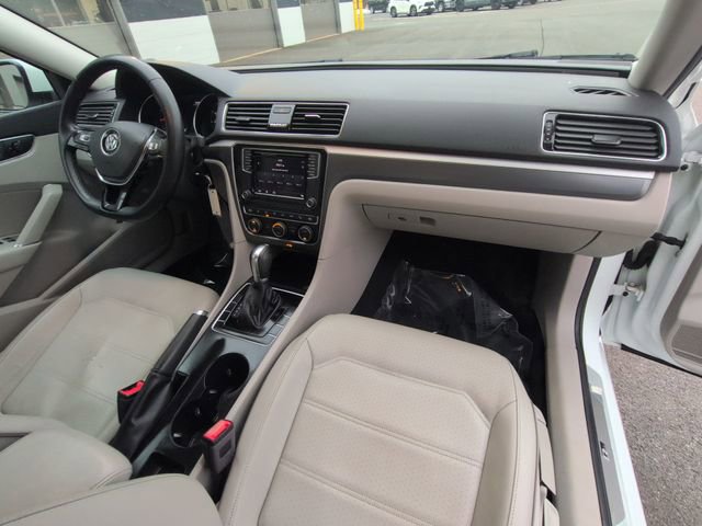 Used 2018 Volkswagen Passat 2.0T S image 25