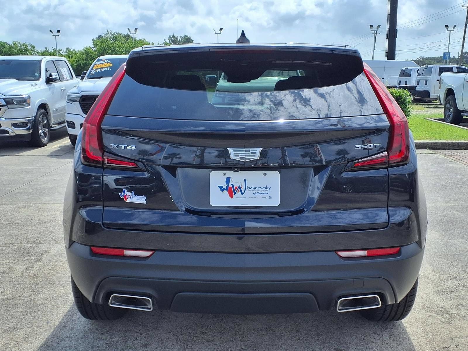 Used 2022 Cadillac XT4 Luxury FWD image 6