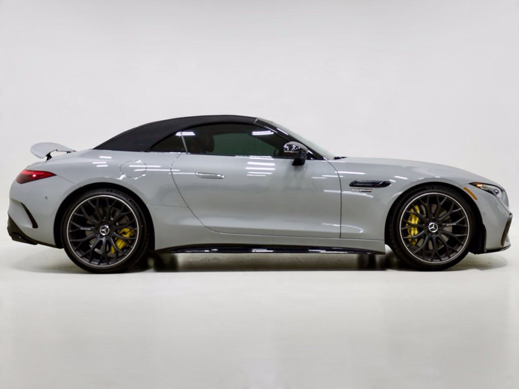 Used 2022 Mercedes-Benz SL 63 AMG 4MATIC image 29