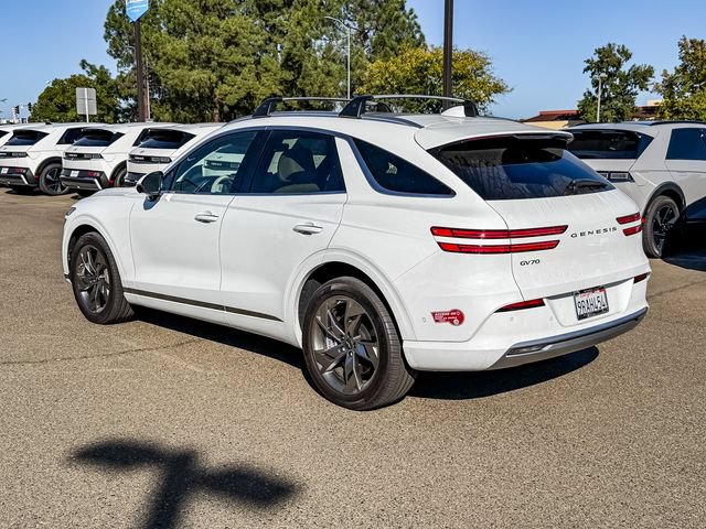 Used 2025 Genesis Electrified GV70 AWD/4WD image 2