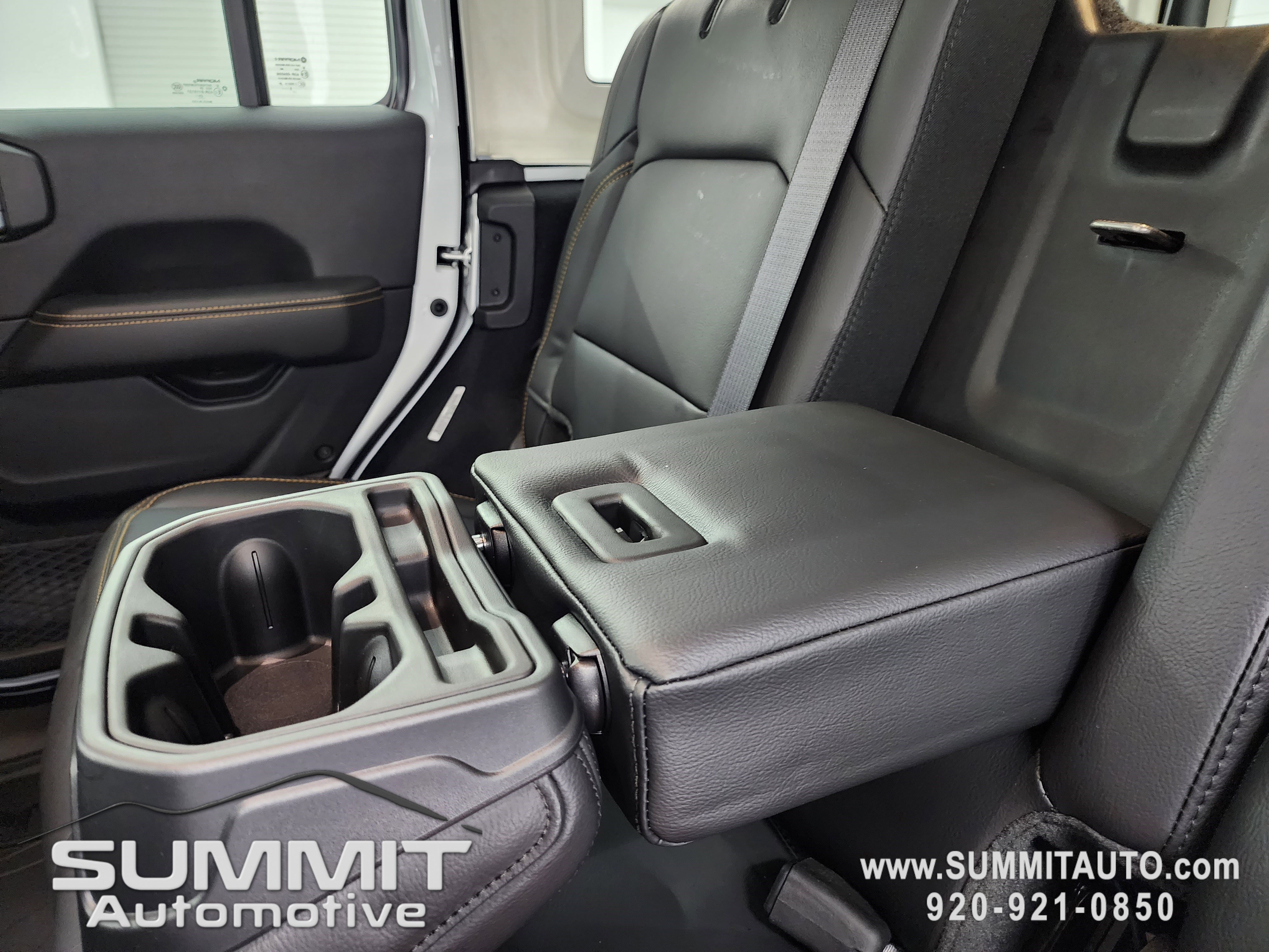 New 2026 Jeep Wrangler Sahara image 39