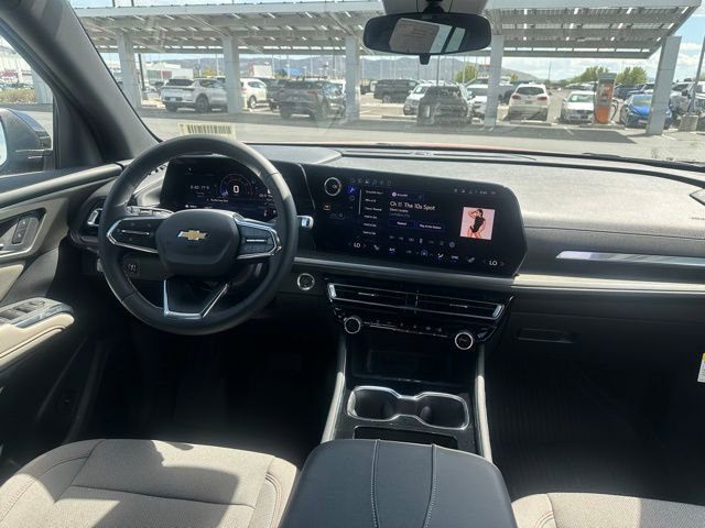 New 2026 Chevrolet Traverse LT w/ LPO, Floor Liner Package AWD/4WD image 16