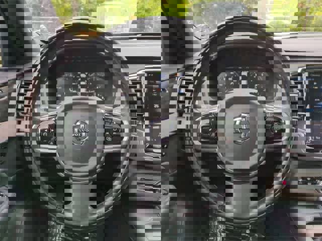 Used 2022 Volvo XC90 T6 Inscription w/ Advanced Package image 24