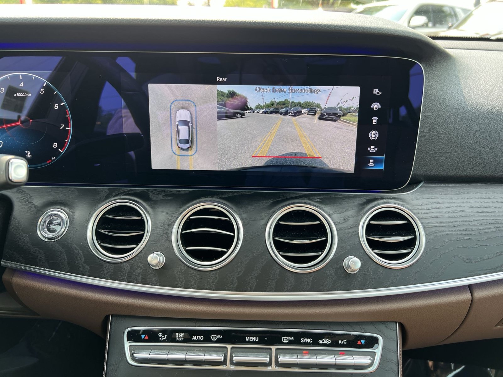Used 2021 Mercedes-Benz E 350 4MATIC Sedan image 18