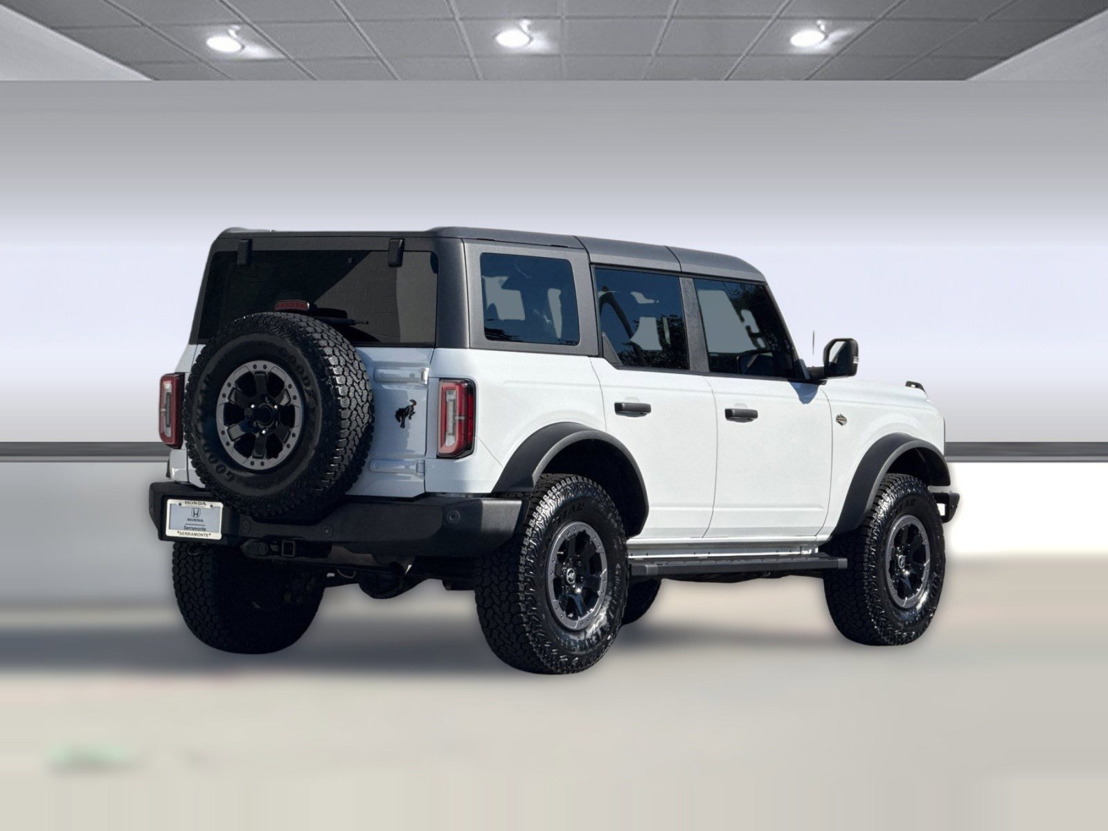 Used 2022 Ford Bronco Wildtrak image 9