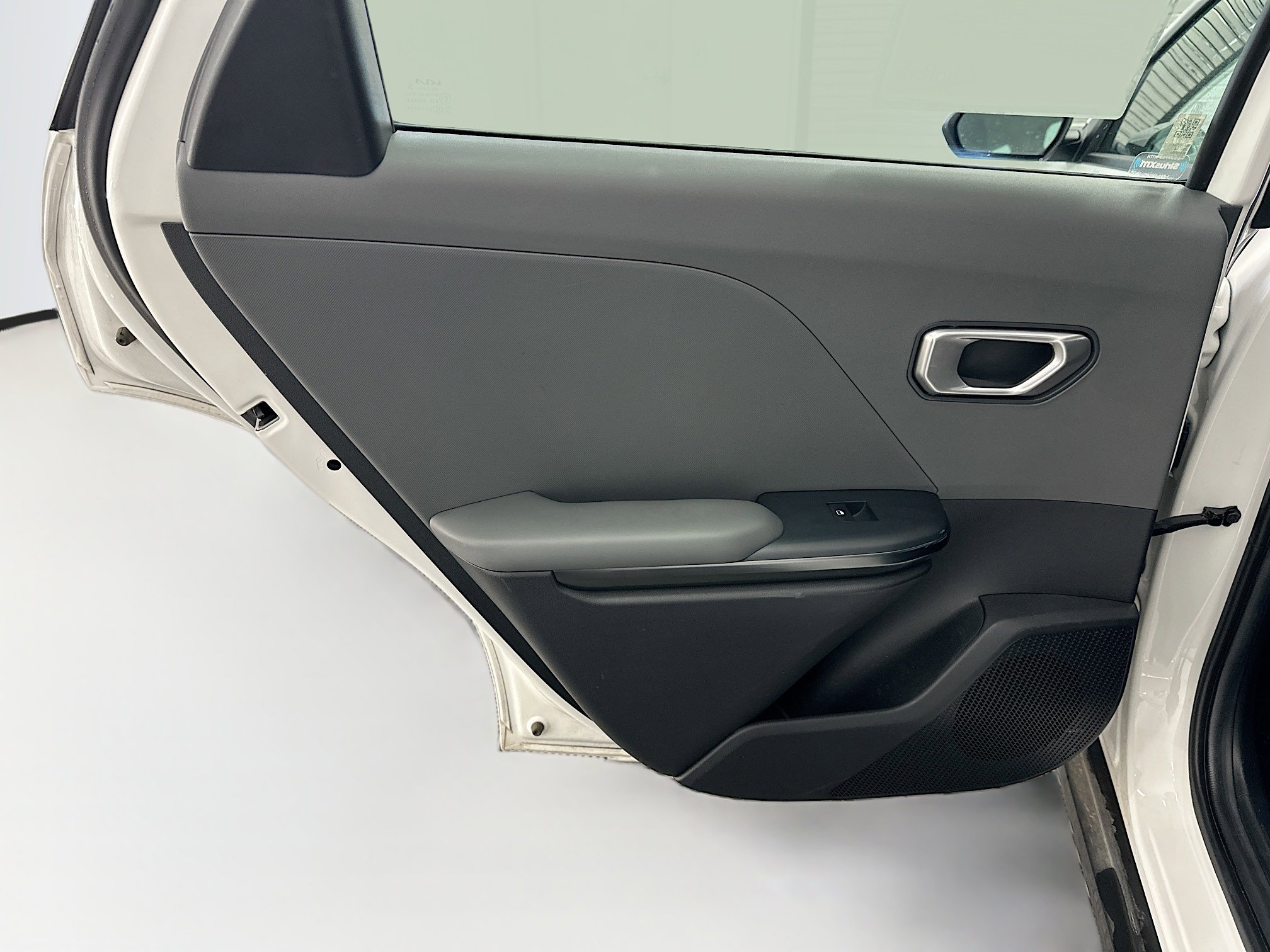 Used 2025 Kia K4 LXS image 27