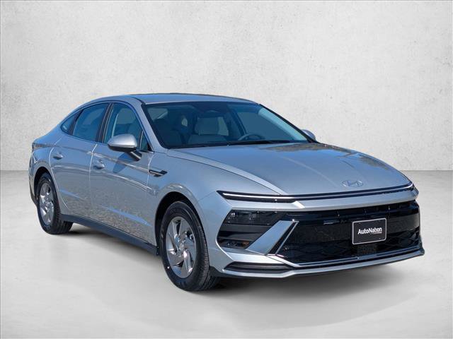 New 2026 Hyundai Sonata SE FWD image 3