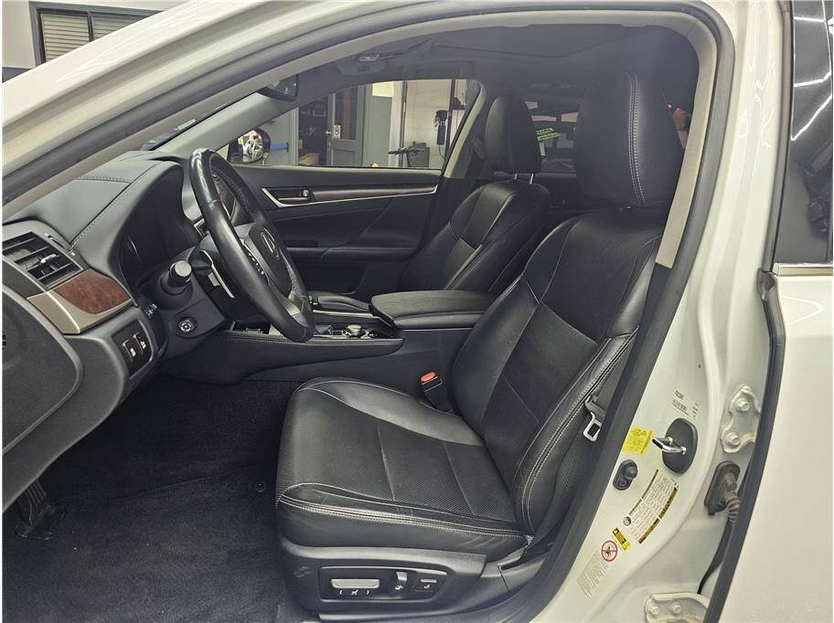 Used 2015 Lexus GS 350 w/ Premium Package RWD image 9