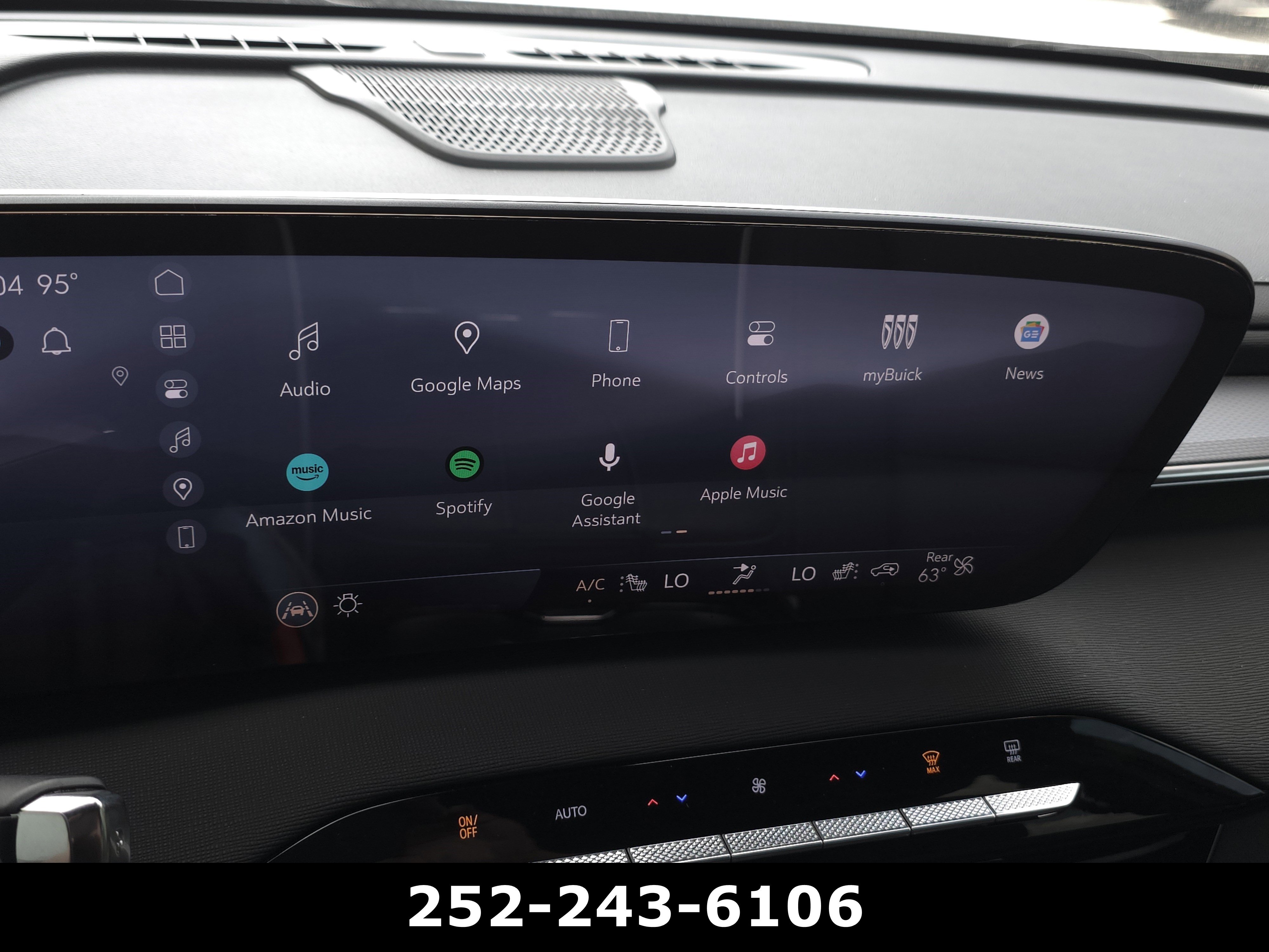 Used 2025 Buick Enclave Sport Touring w/ Super Cruise Package FWD image 17