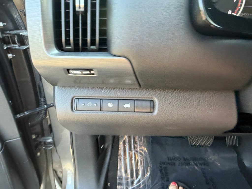 Certified 2025 Nissan Pathfinder SL AWD/4WD image 20
