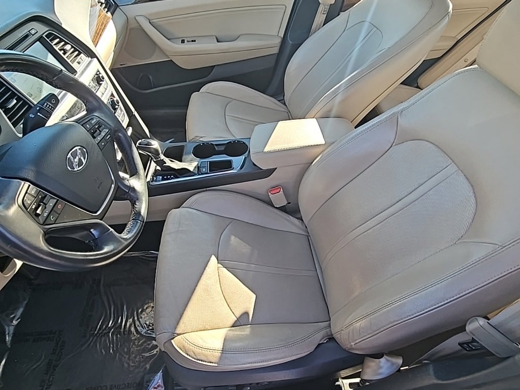 Used 2017 Hyundai Sonata Limited w/ Tech Package 03 image 11